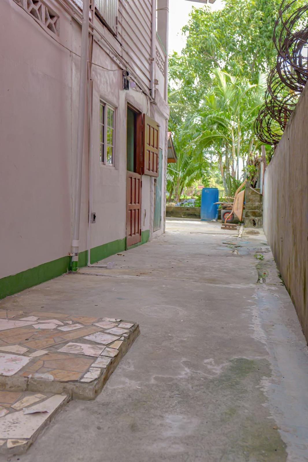 Smith'S Homestay Georgetown Extérieur photo